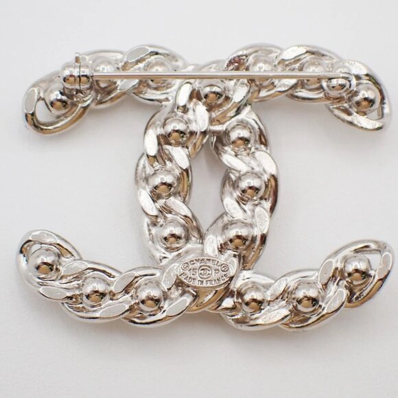 CHANEL CC Logo Imitation Pearl Pin Brooch 15P Clip-On Silver SHW Vintage - Picture 3 of 8